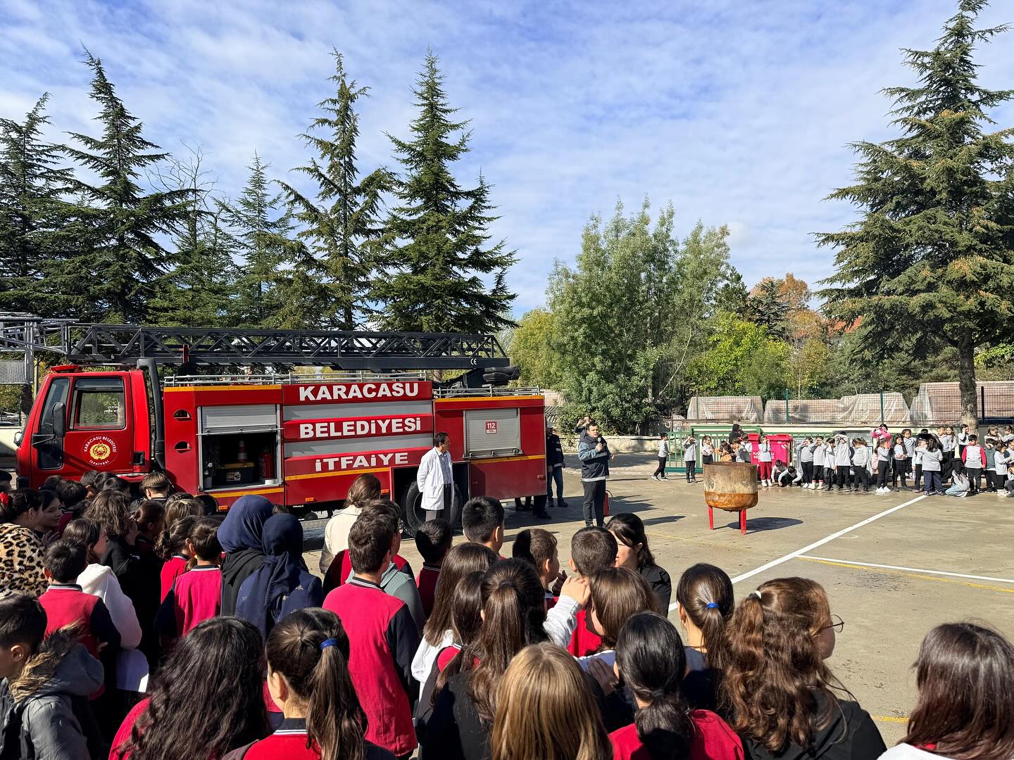 Yangın tahliye tatbikatı gerçekleştirildi.